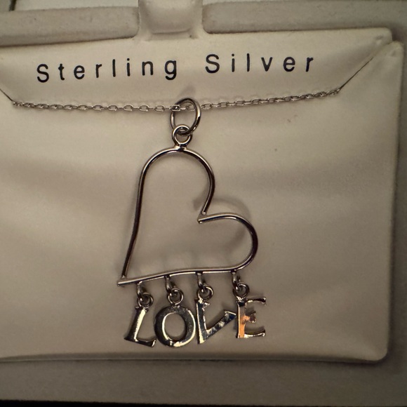 Sterling Silver Heart Love Design Pendant - 18” - Stamped w 925. 🩶 - Picture 3 of 6